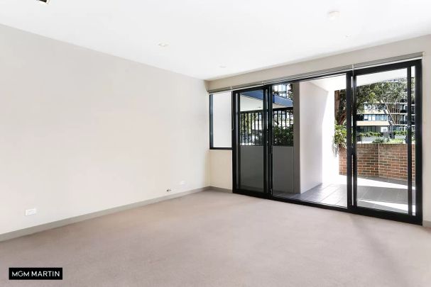 MGM MARTIN - ONE BEDROOM APARTMENT - Photo 1