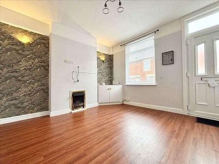 James Street, Kirkby In Ashfield, NG17 - Photo 5