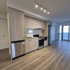 Brand New 2 Bed 2 Bath Condo for Rent in heart of Vaughan! - Photo 2