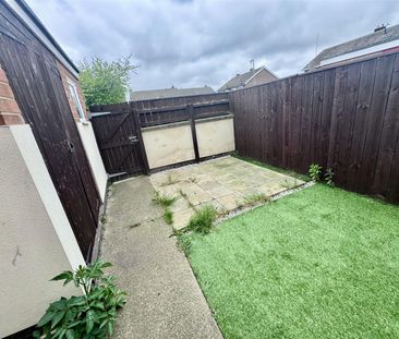 Ainsdale Way, Middlesbrough - Photo 4