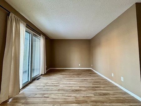 #1, 247 17 Avenue. NE, Calgary - Photo 5