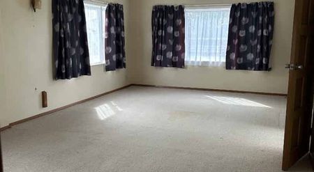 Character Home in the Heart of Taradale - Photo 2