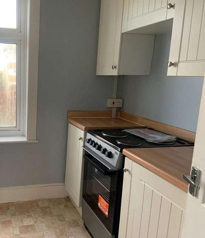 High Street, Shoeburyness, Southend-on-sea, Essex, SS3 - Photo 5