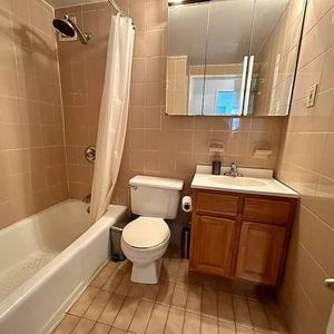 VANCANCY!! AVAILABLE FEB 1ST- 1 BEDRM/BATH RENTAL - Photo 3