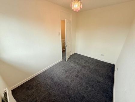 2 bedroom House To Let - Photo 4