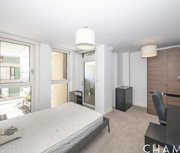 3 bedroom flat to rent - Photo 5