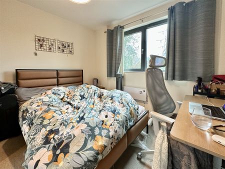 Chapter Way, London - Photo 5