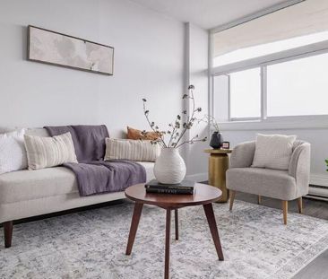 324 Cambridge Street N - Photo 4