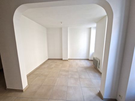 Location Appartement 2 pièces 59m² MONTELIMAR 26200 - Photo 4