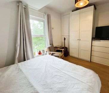 2 bedroom flat to rent - Photo 6