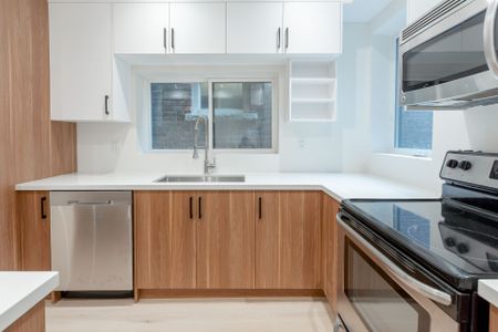 For Lease - 84 Sparkhall Avenue Unit# Main Floor, Toronto, Ontario - Photo 2