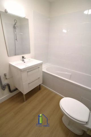 Location Appartement 1 pièce 24m² MARSEILLE 13ème - Photo 2