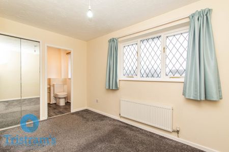 3 bed Semi-Detached House for Rent - Photo 5