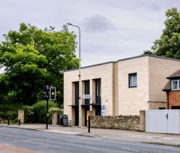 Extra Large Ensuite - Photo 3