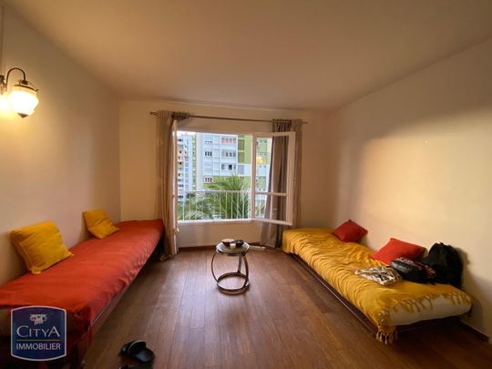 Location Appartement 2 pièces 46m² ST DENIS 97400 - Photo 1