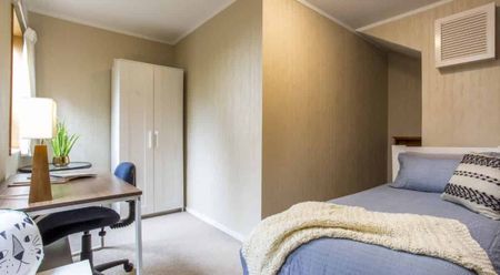 Cosiness Close to the City! - Photo 3