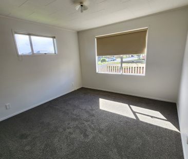 3 Bedroom home handy to local schools and shops - Photo 4