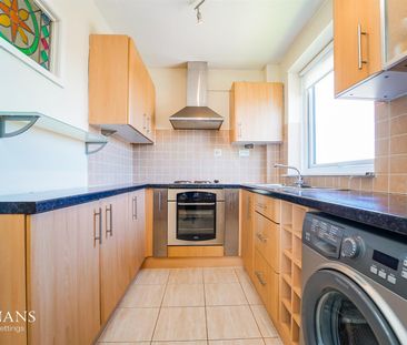 Bolton Road, Swinton, Manchester - Photo 6