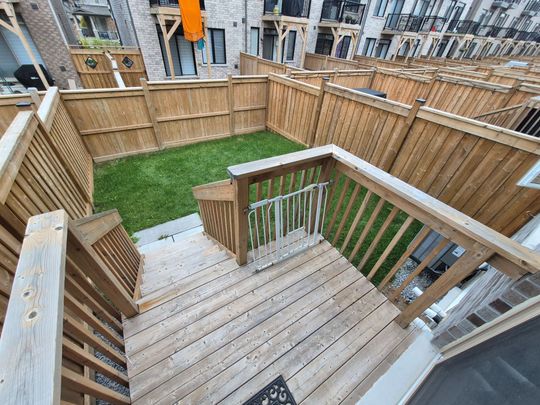 For Lease - 21 Coho Drive, Whitby, Ontario - Photo 1