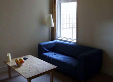 Great Student House for 4 in Southsea, Portsmouth. Nr Albert Rd - Photo 3