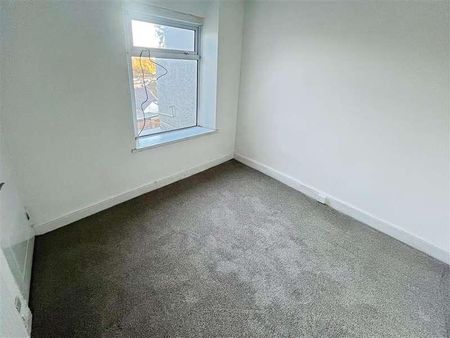 Ely Street, Tonypandy, CF40 - Photo 4