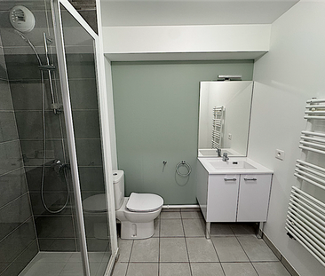 2 pièces - Meublé - 38 m² - 2ème étage - Colocation non autorisée - Photo 4