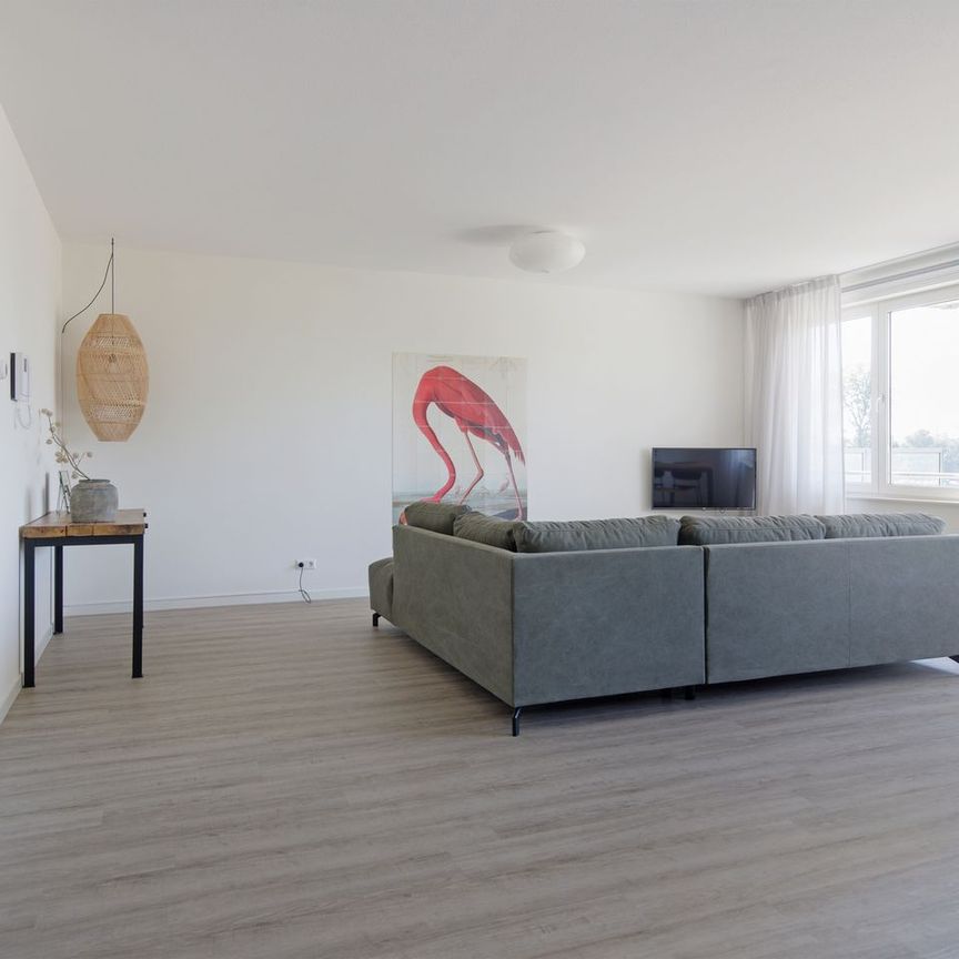 Appartement te huur: Mary van der Sluisstraat 272 1095 ME Amsterdam - Foto 1