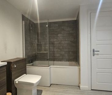 Station Terrace, Waltons Parade - Photo 1