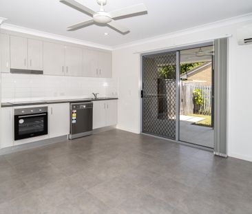 MODERN DUPLEX - Photo 2