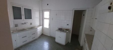Διαμέρισμα για ενοικίαση Μουσείο (Εξάρχεια - Νεάπολη) - Photo 4