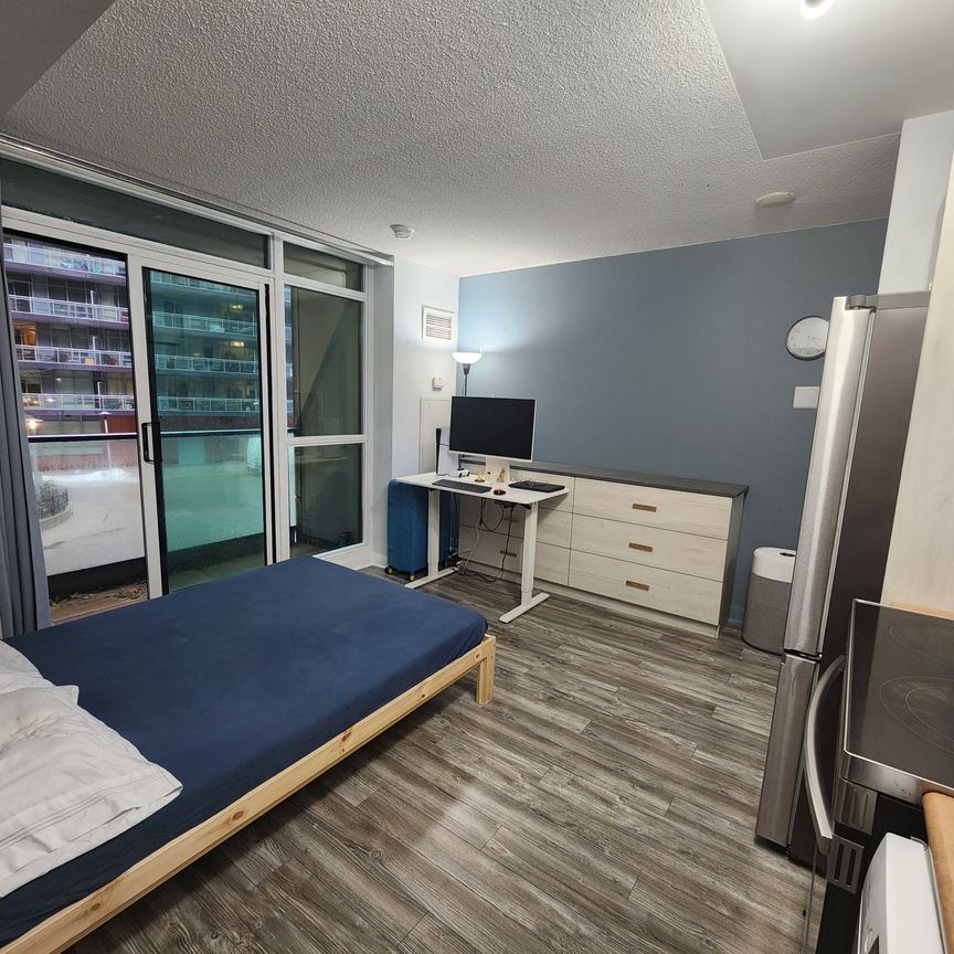 For Lease - 600 Fleet Street Unit# 233, Toronto, Ontario - Photo 1