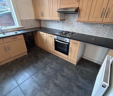 3 Bed Terraced House, Eddisbury Road, CH44 - Photo 5