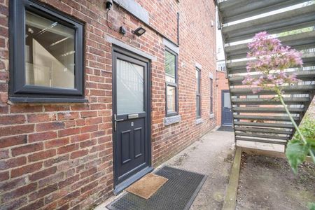 1 bedroom flat to rent - Photo 4