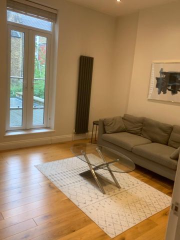 1 bedroom flat to rent - Photo 2
