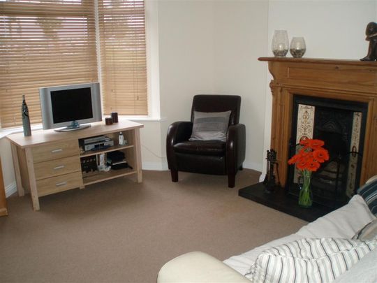 Blaby Road, South Wigston - Photo 1