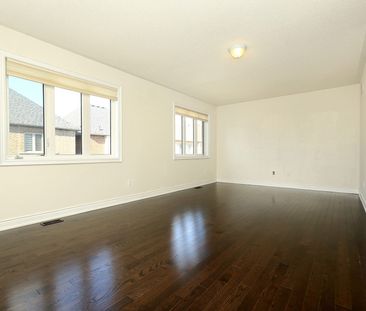 For Lease - 3134 Post Road, Oakville, Ontario - Photo 4