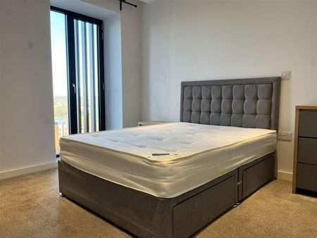 Local Blackfriars, Crown Street, Salford, M3 - Photo 3