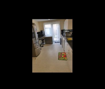 Room in a Shared House, Morrison Road, SW9 - Photo 4