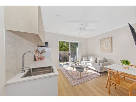 4/153 Sibley Road, Wynnum West - Photo 2