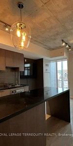 HIGHLY SOUGHT AFTER 109OZ LOFTS 1 BED PARKING AND LOCKER INCLD - Photo 3