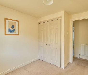 The Crofts, Witney, OX28 - Photo 5