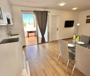 Casa adosada de alquiler en Palm - Mar - Foto 3