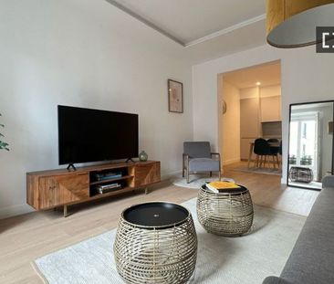 1 room luxury Flat for rent in Madrid, Spain - Photo 3
