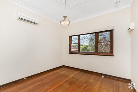 328 Preston Point Road - Photo 5