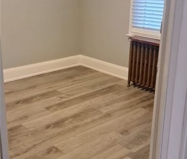 For Lease - 543 Drew Street, Oshawa, Ontario - Photo 3