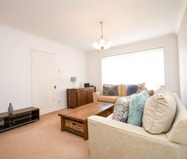 Gwendoline Close, CH61 1DL, Thingwall - Photo 2