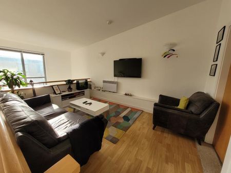 2 bedroom apartment to rent - Photo 2