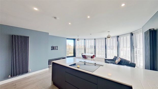 3 bedroom apartment to rent - Photo 1