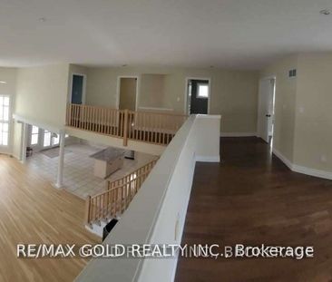 For Lease - 79 Surrey Drive, Hamilton, Ontario - Photo 1