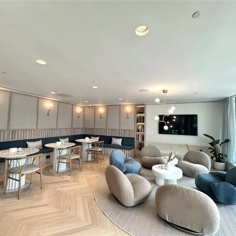 3 bedroom apartment to rent - Photo 1